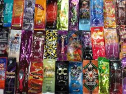 100 Assorted Tanning Lotion Packets